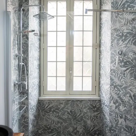 アパート Artist Vatican House ローマ